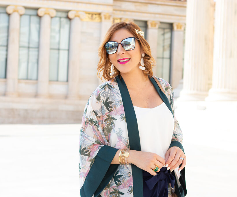 Blame it on Mei, @blameitonmei, Miami Fashion Blogger, Floral Kimono, Greece Travel Look, Summer Maternity Outfit