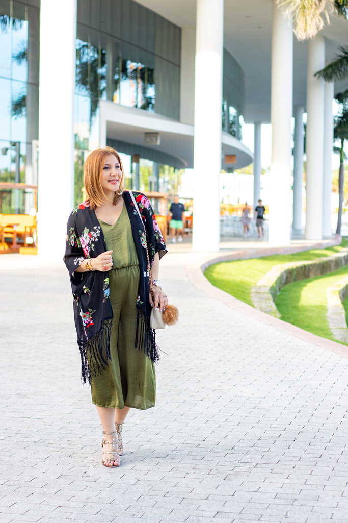 Blame it on Mei, @blameitonmei, Miami Fashion Blogger, Maternity Jumpsuit