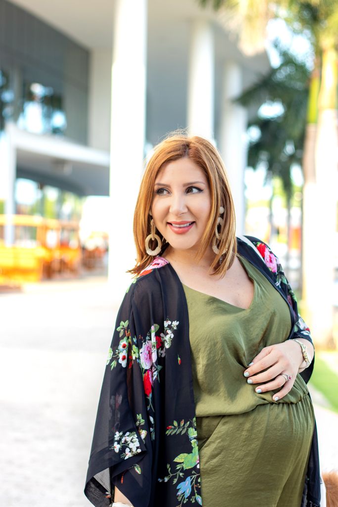 Blame it on Mei, @blameitonmei, Miami Fashion Blogger, Maternity Jumpsuit