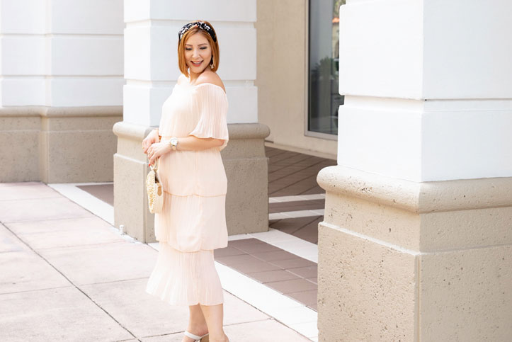 Blame it on Mei, @blameitonmei, Miami Fashion Mom Blogger, best amazon dress, under $30, pregnant maternity look outfit